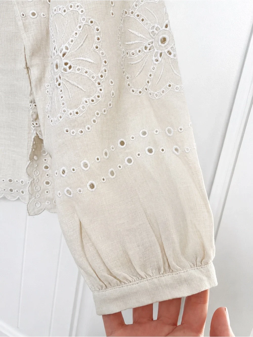 NWT J.Crew Eyelet Embroidered Scalloped Linen Blouse